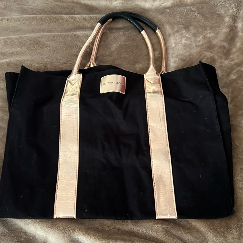Victoria’s Secret tote bag